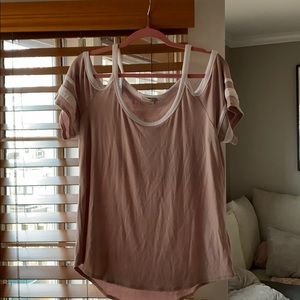 Pink and white summer T-shirt.